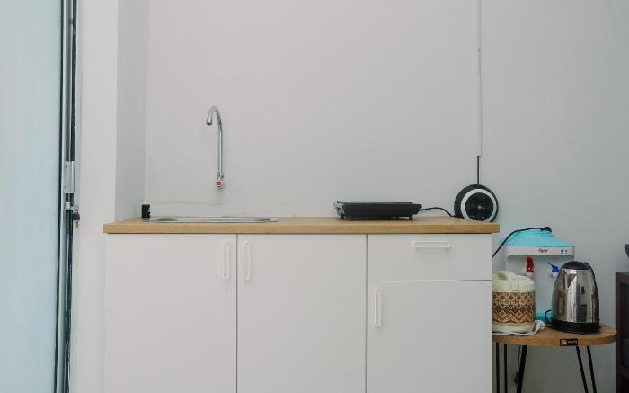 Cozy 2BR Apt at Bassura City near Mall By Travelio