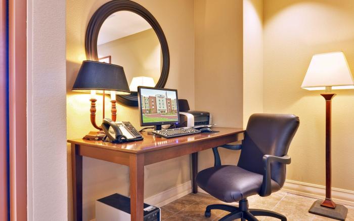 Candlewood Suites Flowood Hotel By IHG