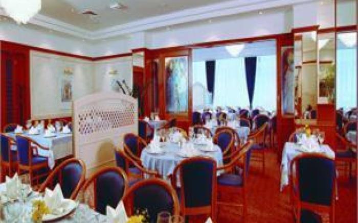 Hotel Paka