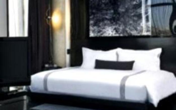Sixty Les Hotel