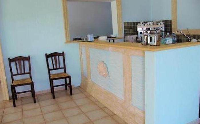 Hotel Baia Cea