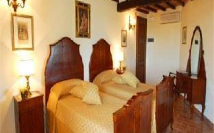 Torre Sangiovanni Albergo e Ristorante da Rosary
