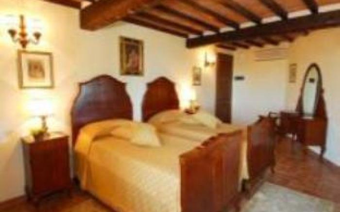 Torre Sangiovanni Albergo e Ristorante da Rosary
