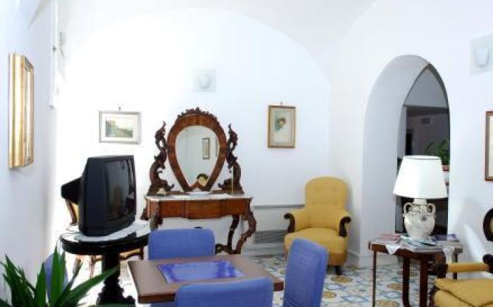 Hotel Toro