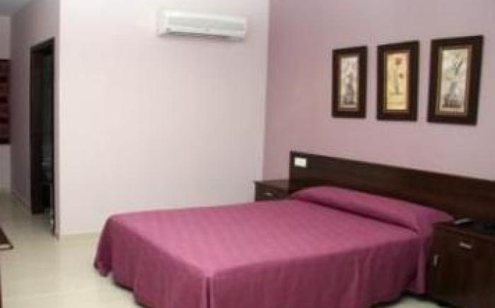 Hotel Leon