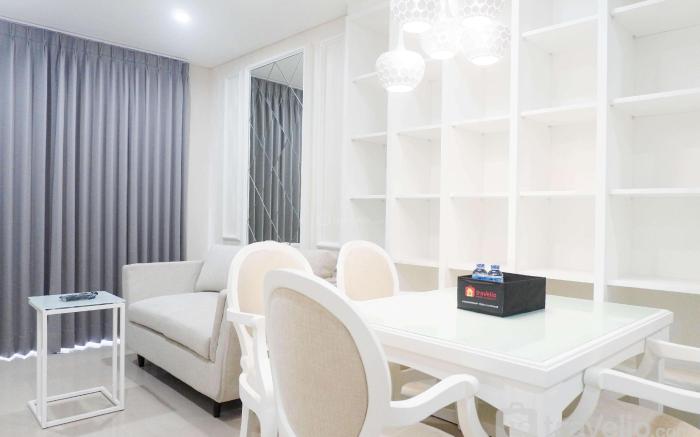 Spacious 1BR Apartment at Praxis By Travelio