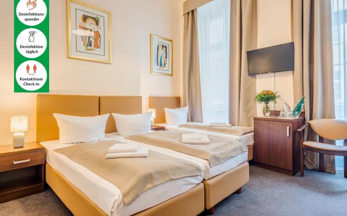 Upper Room Hotel