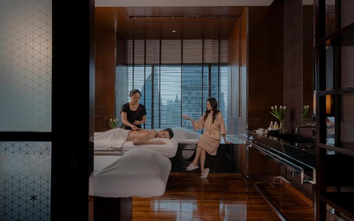 Renaissance Bangkok Ratchaprasong Hotel