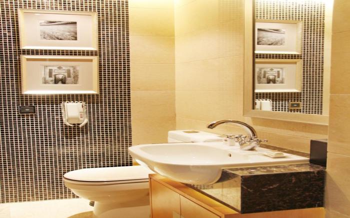 Radegast Hotel CBD