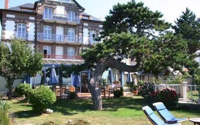 Hotel Le Bellevue, Demeures & Chateaux