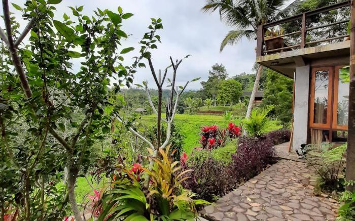 Sang Tirta Resort (Padi Room)