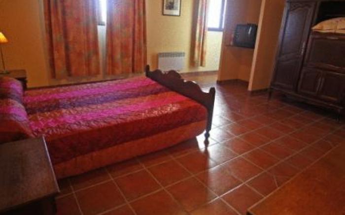 Logis Hotel LE PRESSOIR