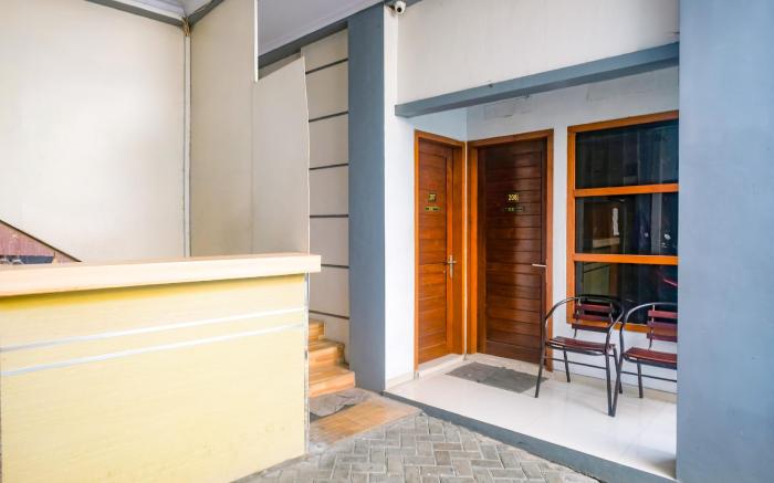 RedDoorz @ Jalan Kedawung