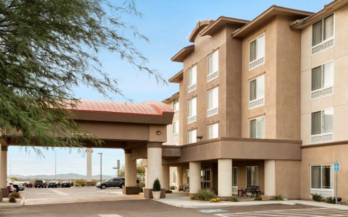 Holiday Inn Hotel And Suites Barstow By IHG