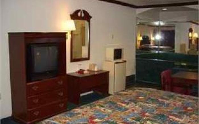 Regency Inn & Suites Beaumont