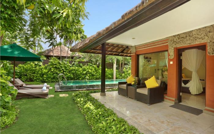 Legian Beach Villas