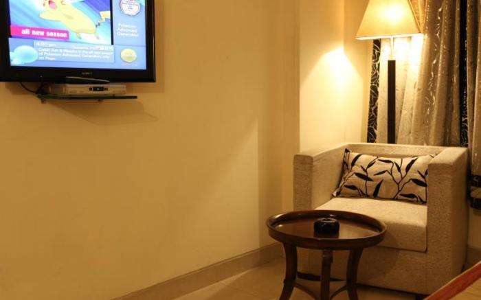 Hotel The Class, Delhi Airport