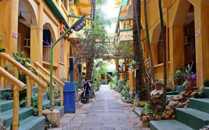 La Isla Bonita Resort