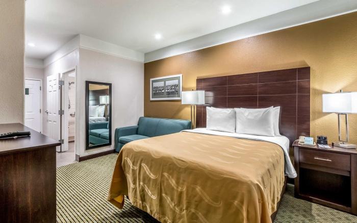 Quality Inn & Suites SeaWorld North