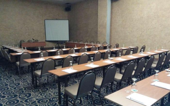 Grand Cemara Hotel