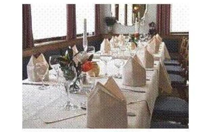 Jauch's Lowen Hotel-Restaurant