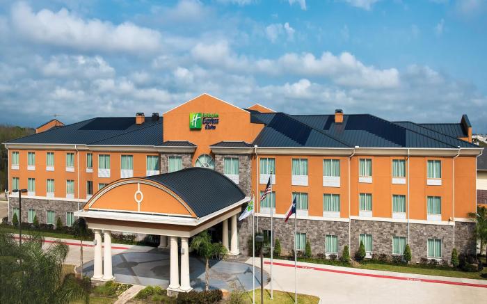 Holiday Inn Express Hotel & Suites Clute-Lake Jackson By IHG