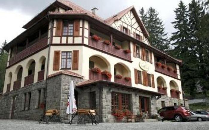 GorSKI SPA Karpacz I dawniej APOLLO