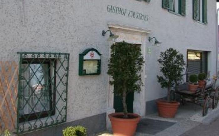 Gasthof zur Strass