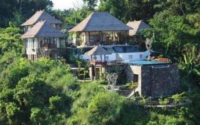 Amori Villa Hotel