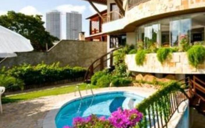 Divi-Divi Praia Hotel