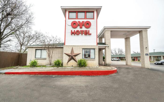 OYO Hotel San Antonio near AT&T Center