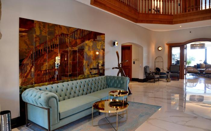 Apogee Boutique Hotel and Spa