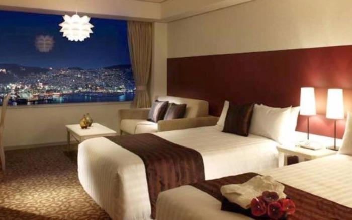 Luke Plaza Hotel