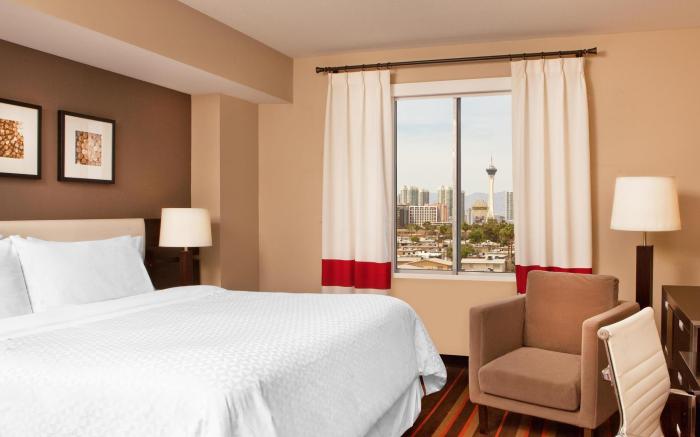 DoubleTree by Hilton Las Vegas East Flamingo