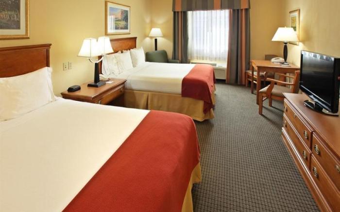 Holiday Inn Express Hotel & Suites Magnolia Lake Columbia By IHG