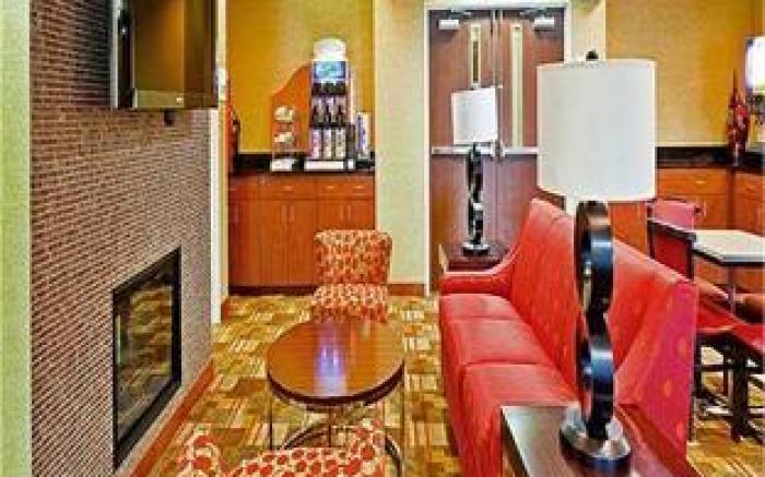 Holiday Inn Express Hotel & Suites Memphis/Germantown By IHG