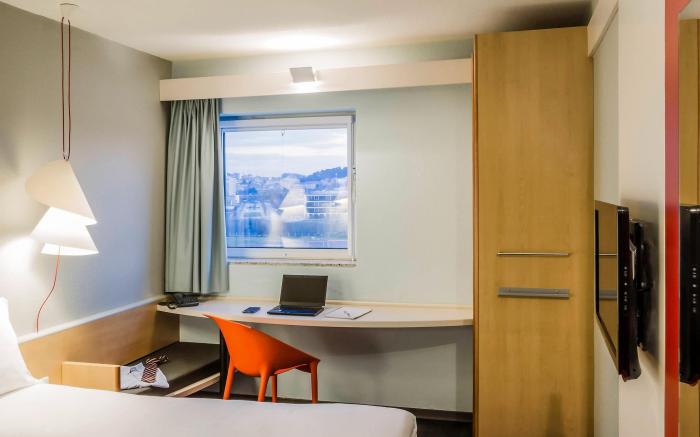 ibis Porto São João