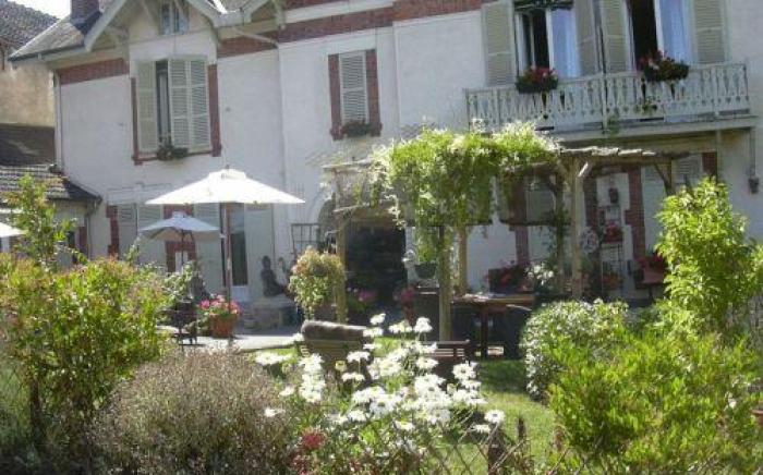 Logis Hotel De La Chapelle