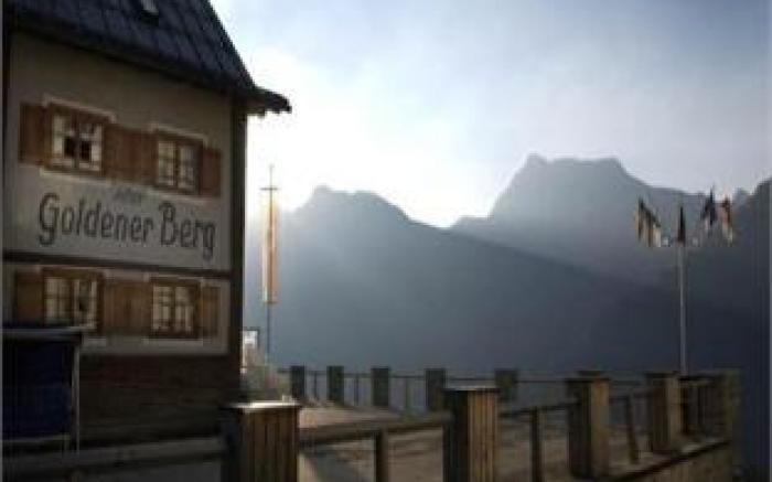 Hotel Goldener Berg