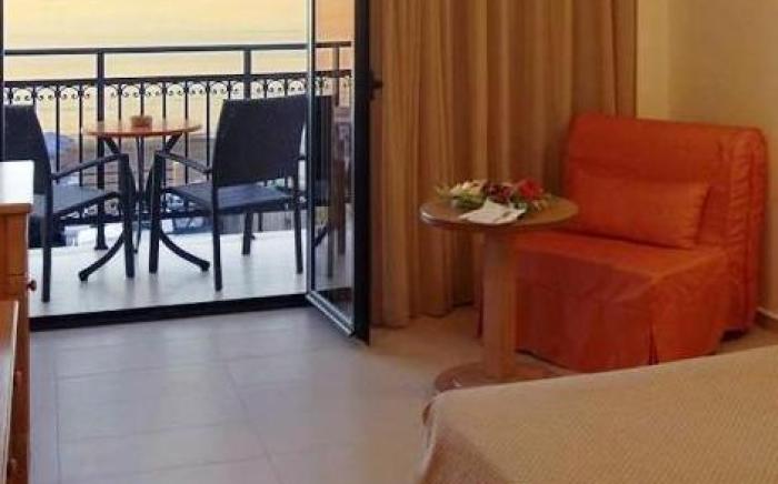 Atlantis Beach Hotel