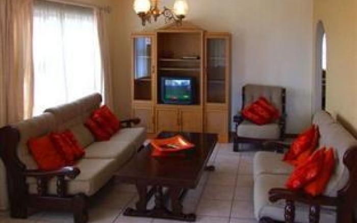 Bluewater Beachfront Guesthouse