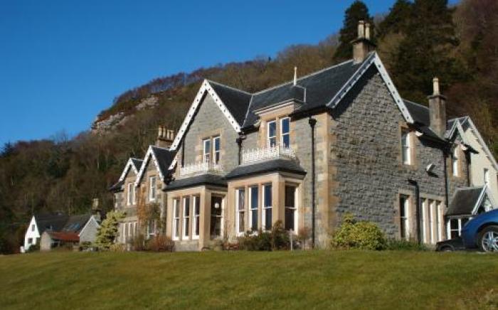 Creag Mhor Lodge