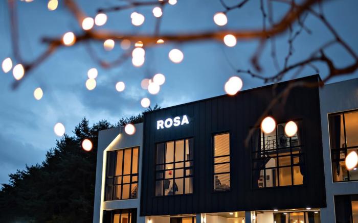Gyeongpo Rosa Kids Poolvilla