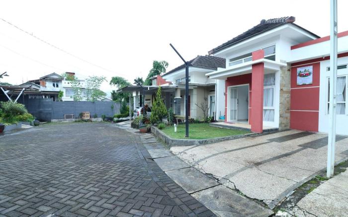 Villa Casa Blanca by Masterpiece Villa