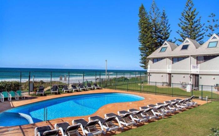 The Breakers Holiday Apartments