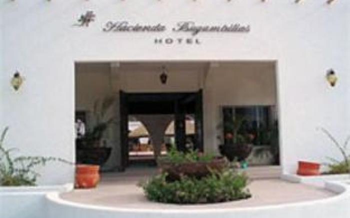 Hotel Hacienda Bugambilias