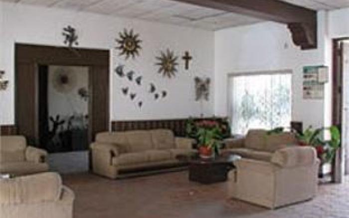 Hotel Hacienda Bugambilias