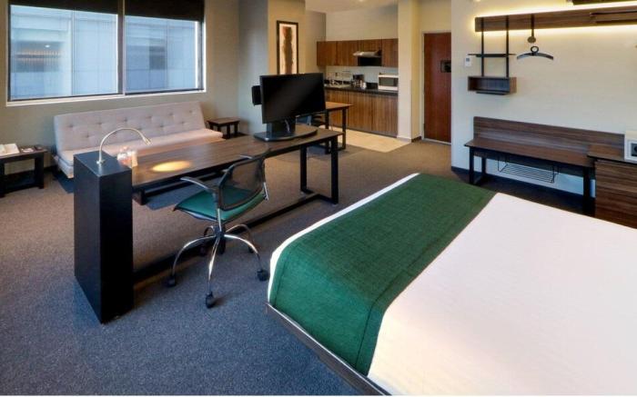City Express Suites by Marriott Ciudad de México Santa Fe