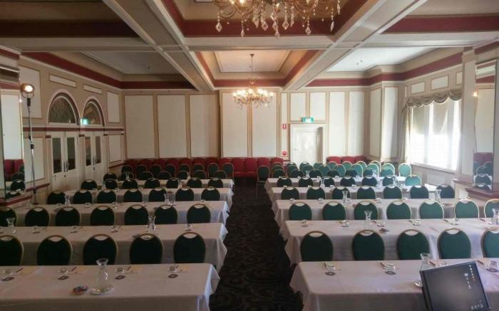 Carrington Hotel
