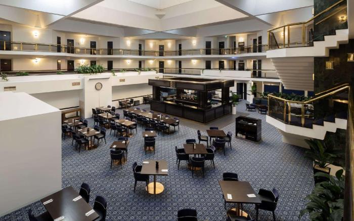 Ramada by Wyndham Diplomat Canberra